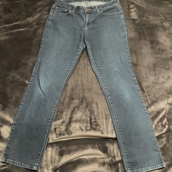 Jennifer Lopez Jeans Size 8 - Picture 1 of 5